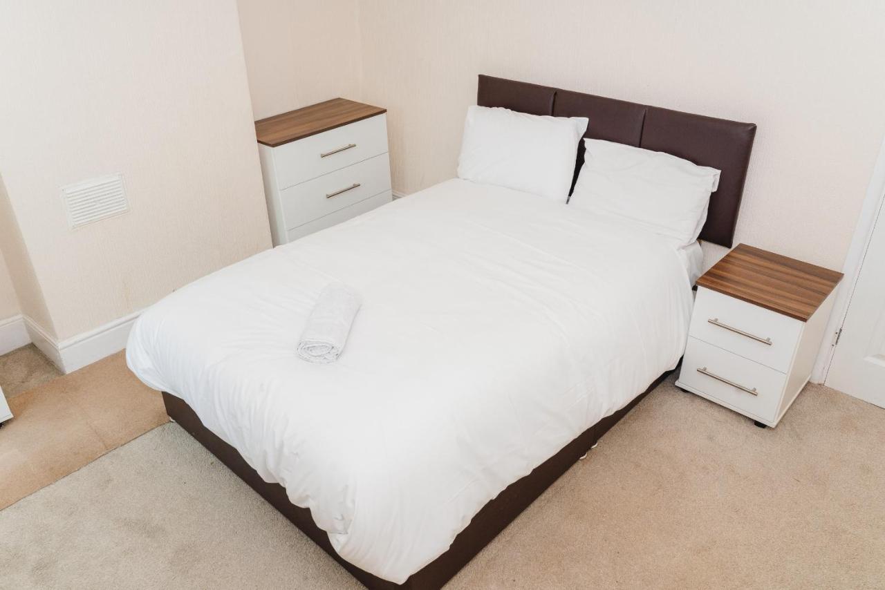 City Rooms In Stoke City Екстериор снимка