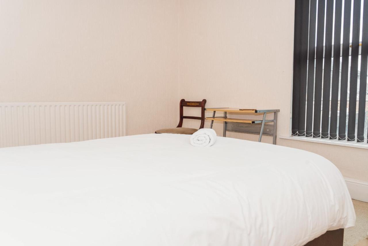 City Rooms In Stoke City Екстериор снимка